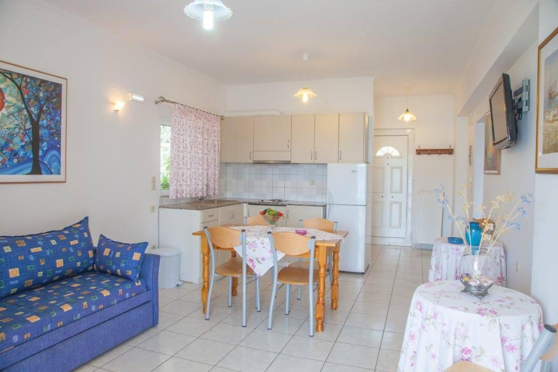 Dimosthenis Apartments Νυδρί Εξωτερικό φωτογραφία